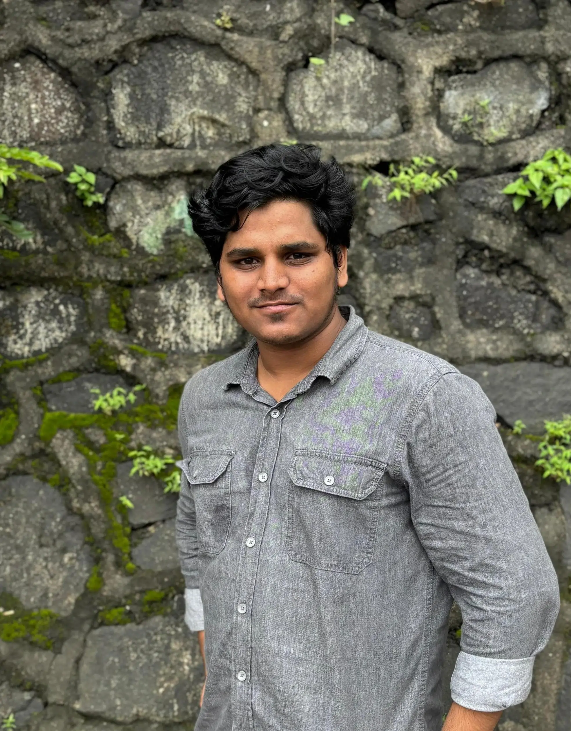 Dwebbox Avinash Kurmi